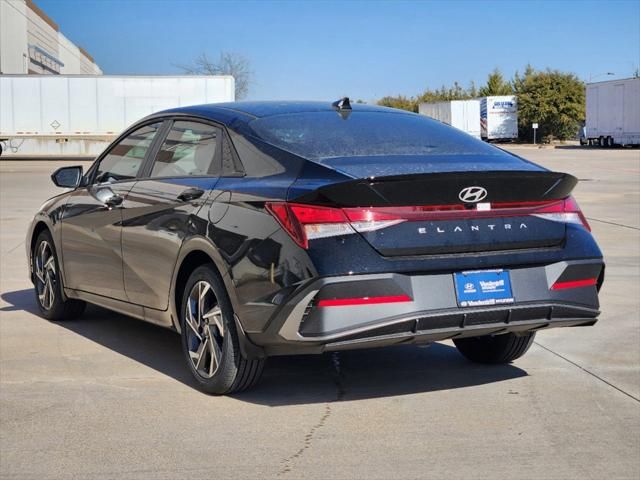 2025 Hyundai Elantra SEL Sport