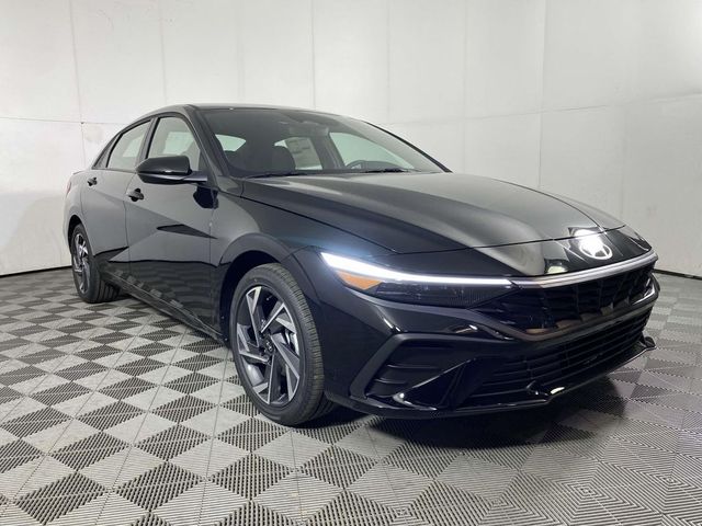 2025 Hyundai Elantra Hybrid SEL Sport