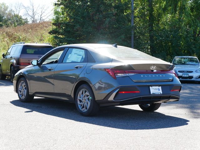 2025 Hyundai Elantra Hybrid Blue