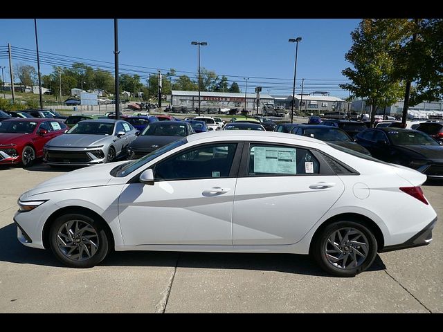 2025 Hyundai Elantra Hybrid Blue