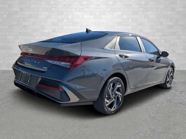 2025 Hyundai Elantra Hybrid Limited