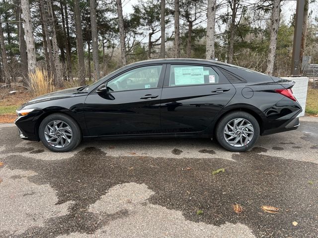 2025 Hyundai Elantra Hybrid Blue