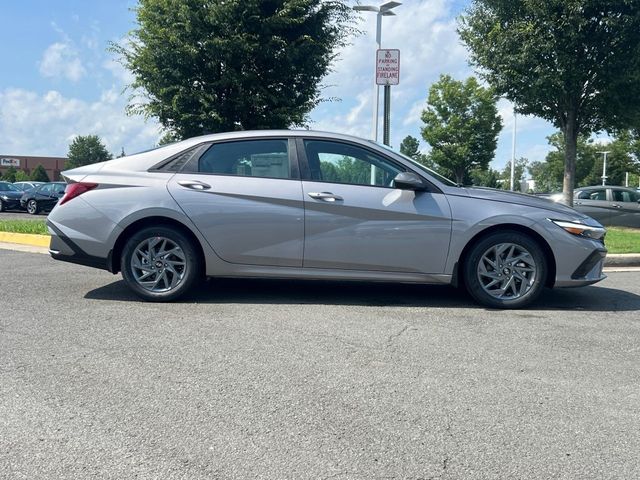 2025 Hyundai Elantra Hybrid Blue