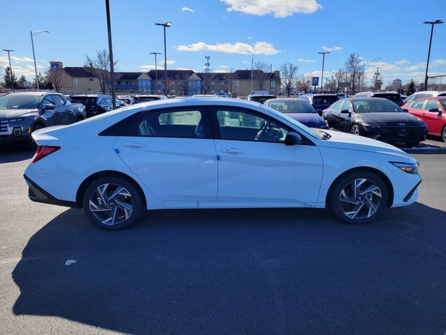 2025 Hyundai Elantra Hybrid SEL Sport