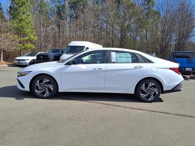 2025 Hyundai Elantra Hybrid SEL Sport