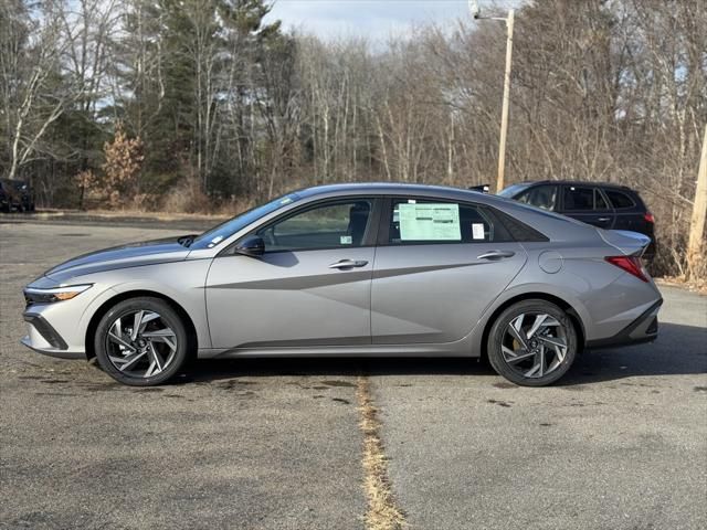 2025 Hyundai Elantra Hybrid SEL Sport