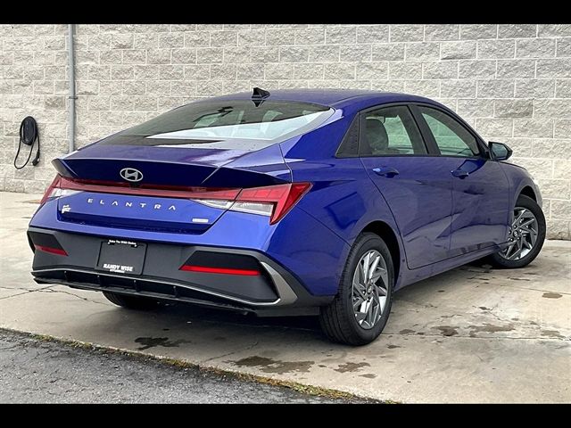 2025 Hyundai Elantra Hybrid Blue