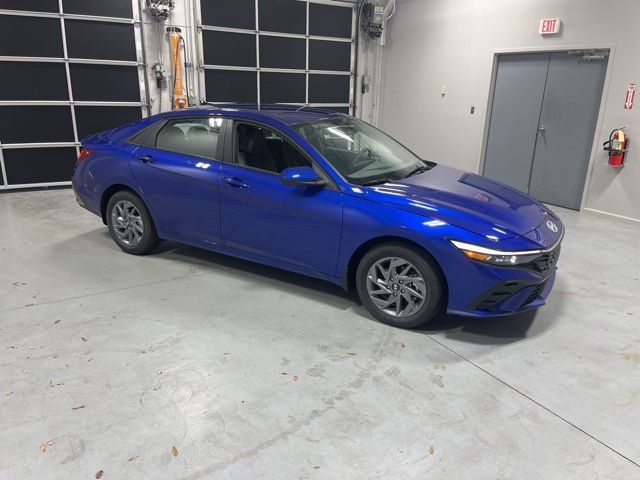 2025 Hyundai Elantra Hybrid Blue