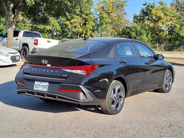 2025 Hyundai Elantra Hybrid Blue