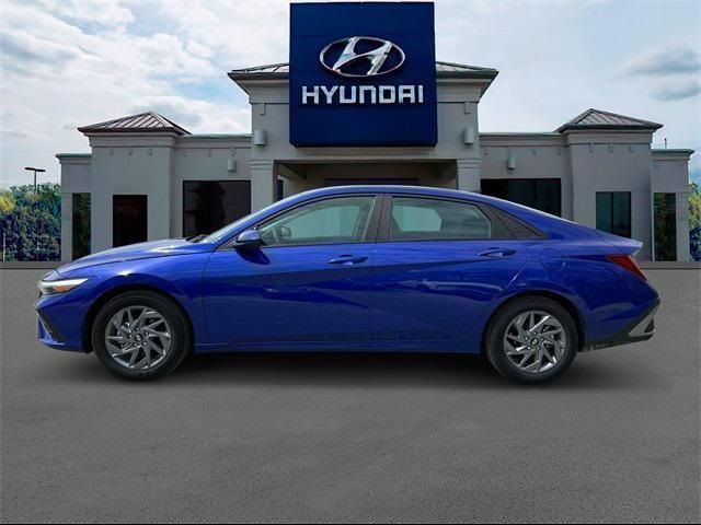 2025 Hyundai Elantra Hybrid Blue