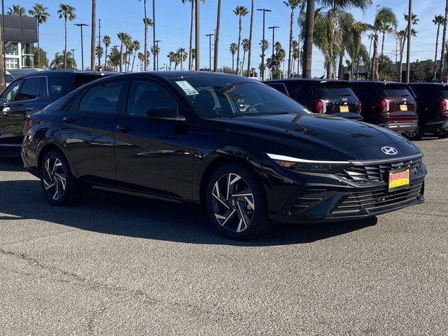 2025 Hyundai Elantra Hybrid SEL Sport