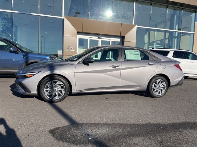 2025 Hyundai Elantra Hybrid Blue