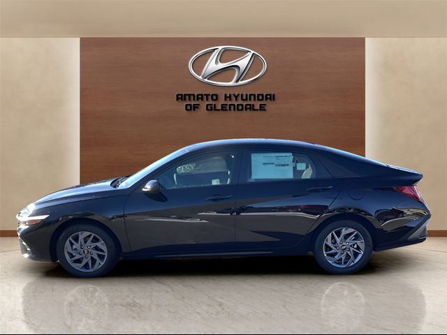 2025 Hyundai Elantra Hybrid Blue