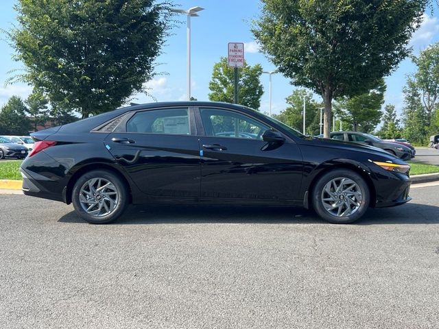 2025 Hyundai Elantra Hybrid Blue