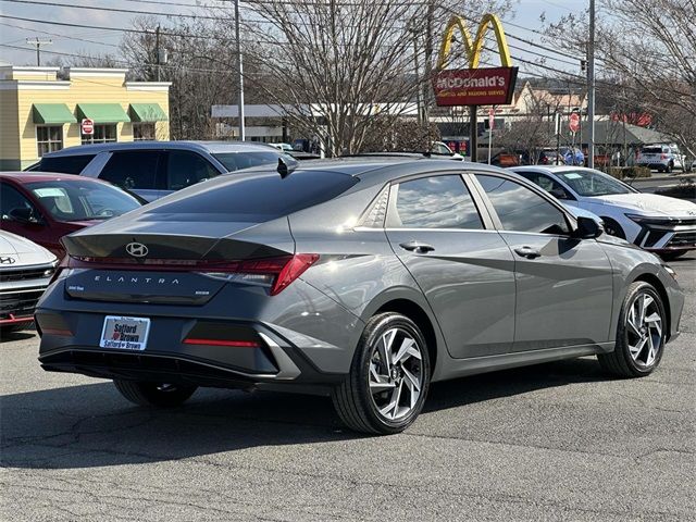 2025 Hyundai Elantra Hybrid Limited