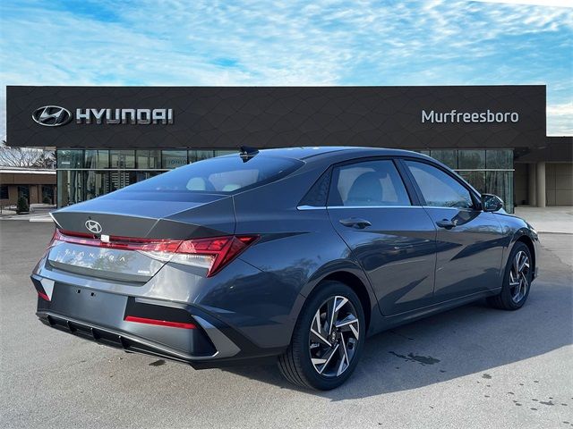 2025 Hyundai Elantra Hybrid Limited