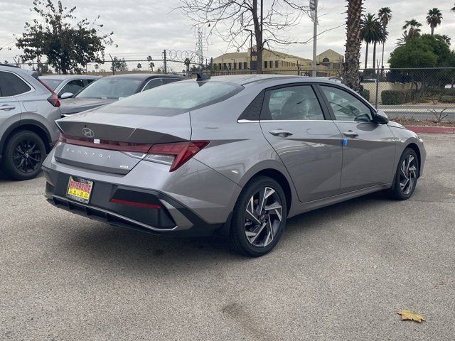 2025 Hyundai Elantra Hybrid Limited