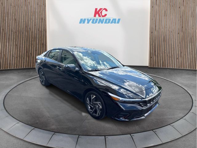 2025 Hyundai Elantra Hybrid Limited