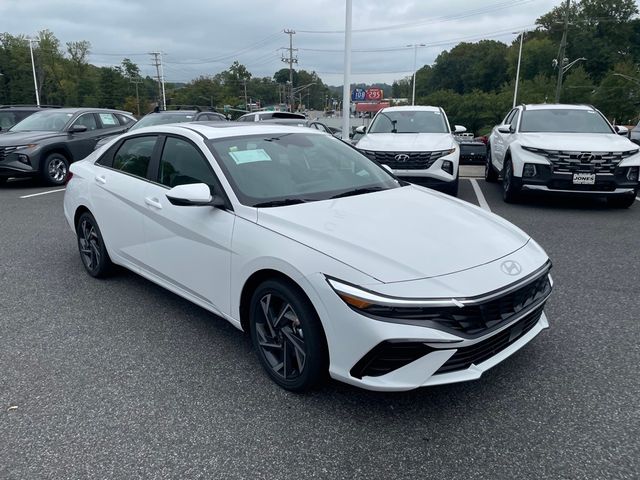 2025 Hyundai Elantra Hybrid Limited