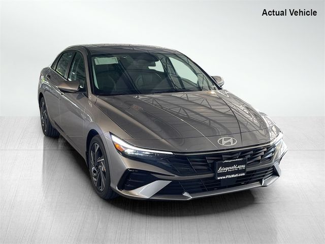 2025 Hyundai Elantra Hybrid Limited