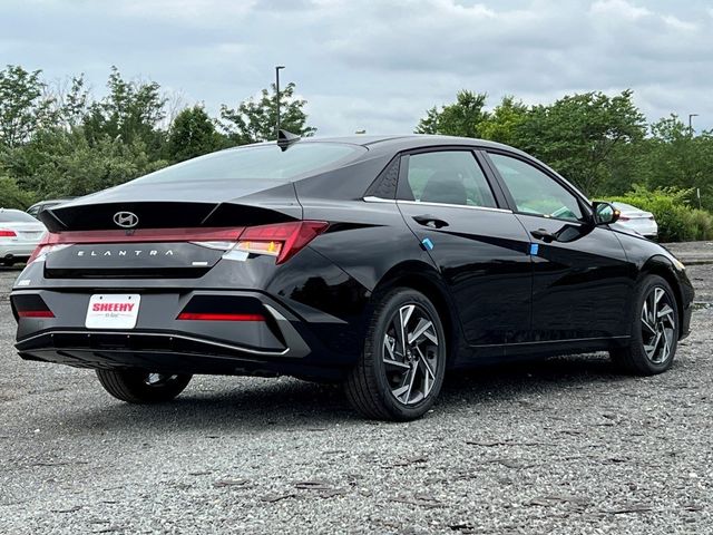 2025 Hyundai Elantra Hybrid Limited