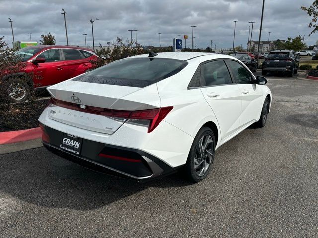 2025 Hyundai Elantra Hybrid Limited