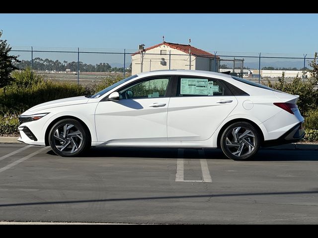 2025 Hyundai Elantra Hybrid Limited