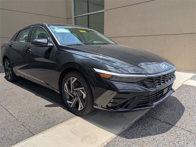 2025 Hyundai Elantra Hybrid Limited