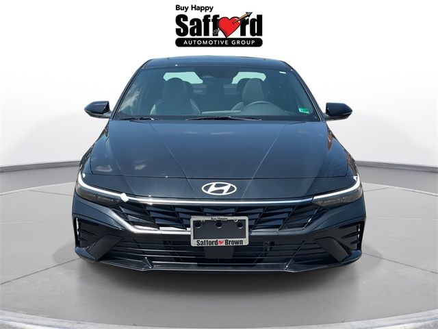 2025 Hyundai Elantra Hybrid Limited