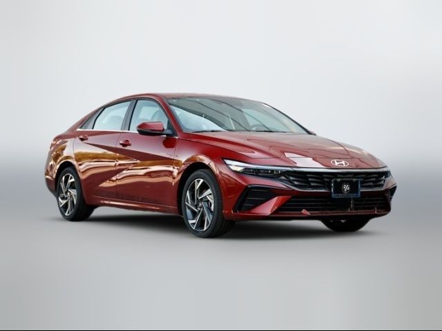 2025 Hyundai Elantra Hybrid Limited