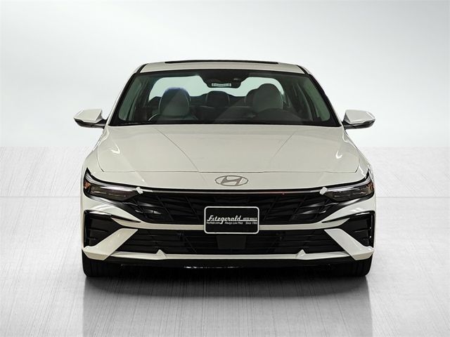 2025 Hyundai Elantra Hybrid Limited