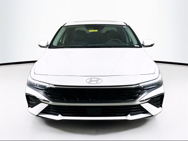 2025 Hyundai Elantra Hybrid Limited