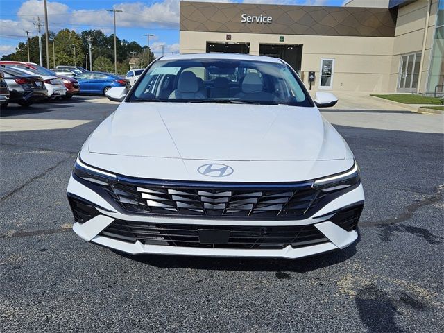 2025 Hyundai Elantra Hybrid Limited