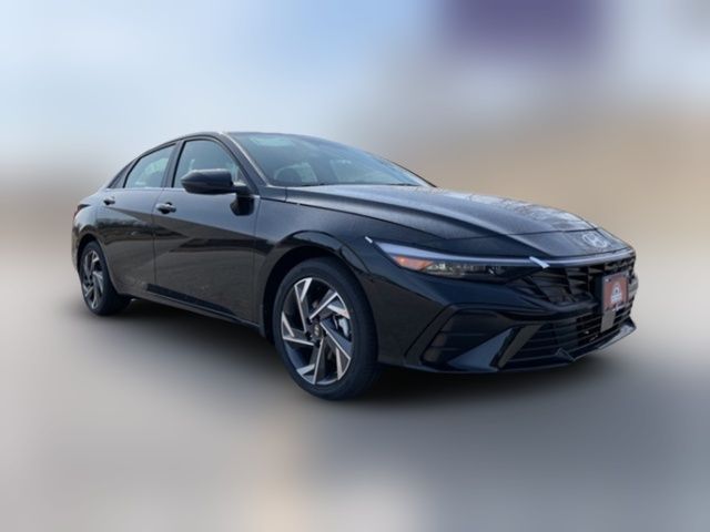 2025 Hyundai Elantra Hybrid Limited
