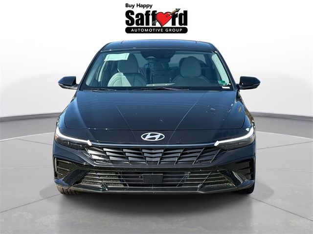 2025 Hyundai Elantra Hybrid Limited