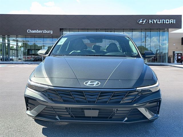 2025 Hyundai Elantra Hybrid Limited