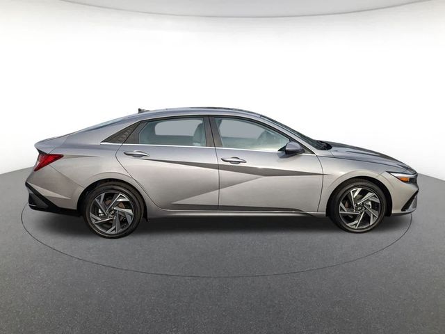 2025 Hyundai Elantra Hybrid Limited