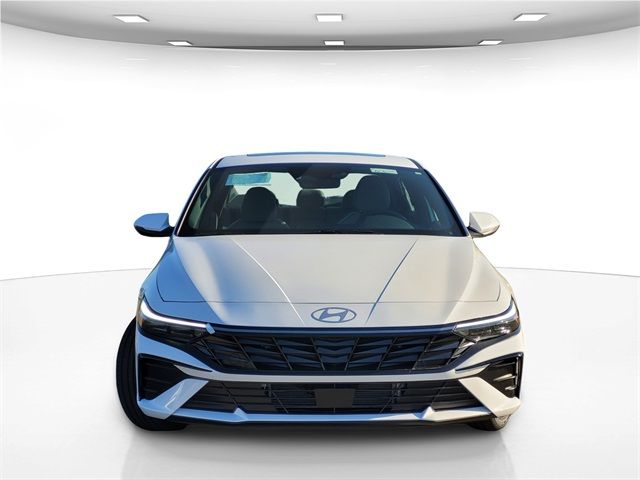 2025 Hyundai Elantra Hybrid Limited