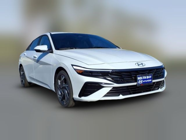 2025 Hyundai Elantra Hybrid Limited