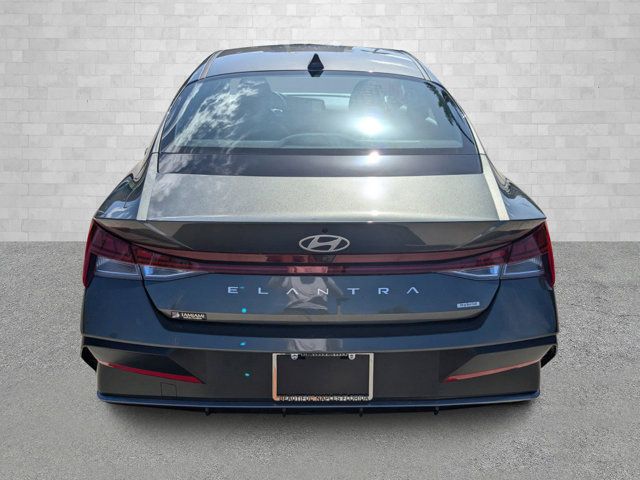 2025 Hyundai Elantra Hybrid Limited