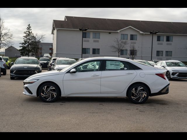 2025 Hyundai Elantra Hybrid Limited