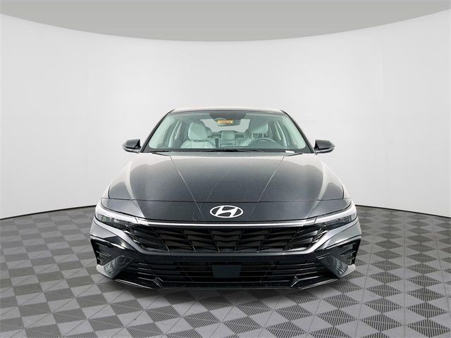 2025 Hyundai Elantra Hybrid Limited