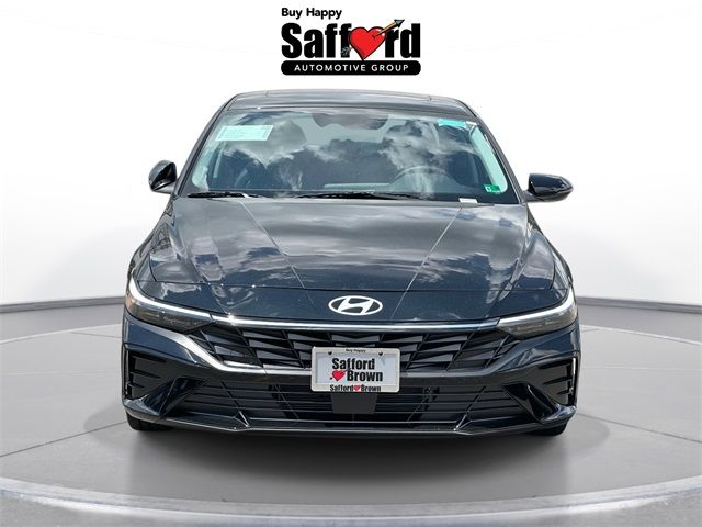 2025 Hyundai Elantra Hybrid Limited