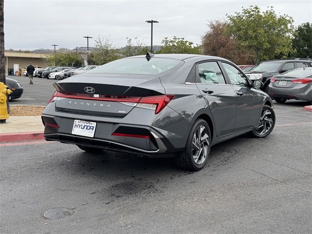 2025 Hyundai Elantra Hybrid Limited