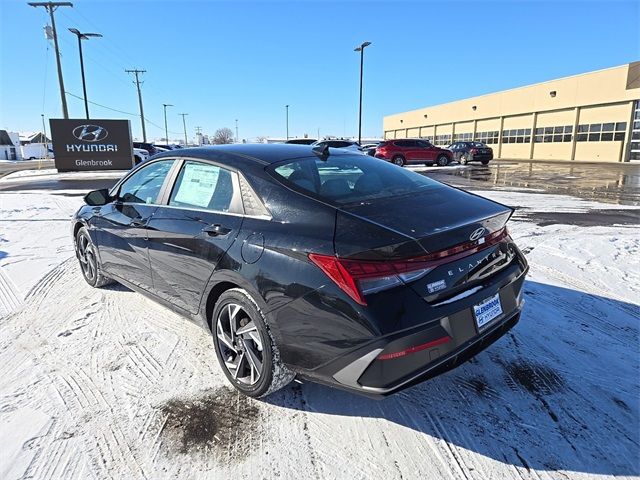 2025 Hyundai Elantra Hybrid Limited