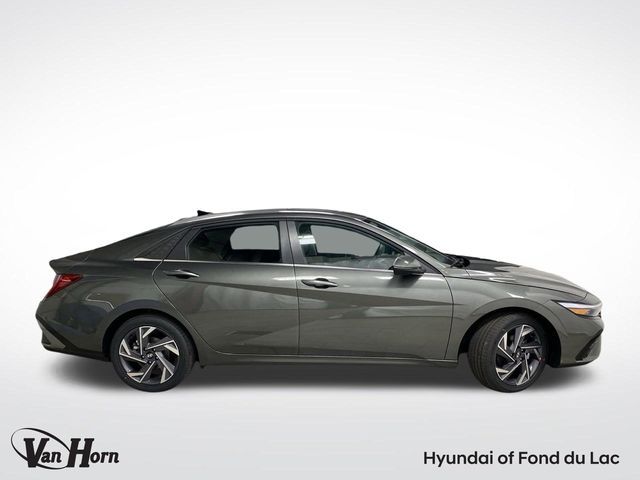 2025 Hyundai Elantra Hybrid Limited