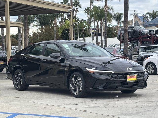 2025 Hyundai Elantra Hybrid Limited