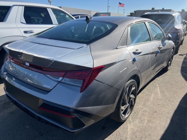 2025 Hyundai Elantra Hybrid Limited