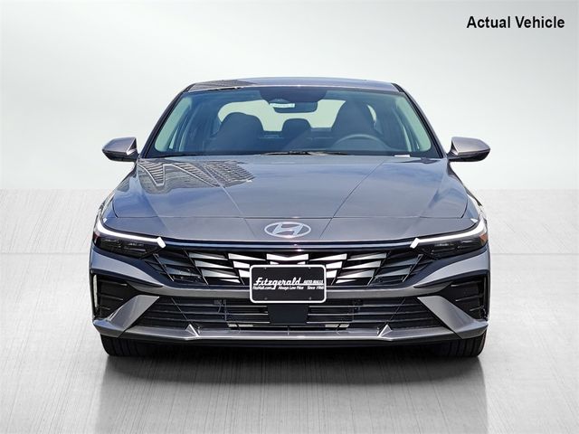 2025 Hyundai Elantra Hybrid Limited