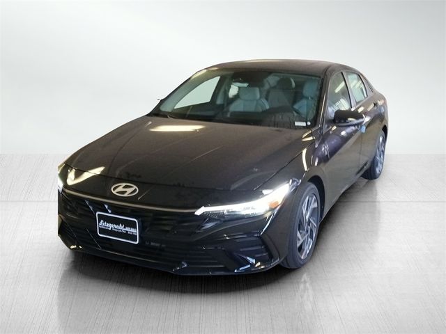 2025 Hyundai Elantra Hybrid Limited